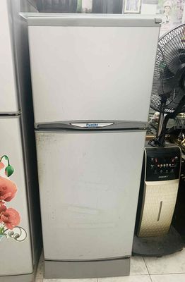 Tủ lạnh Funiki FR-132CI tủ mini 2 cánh 130 lít khô