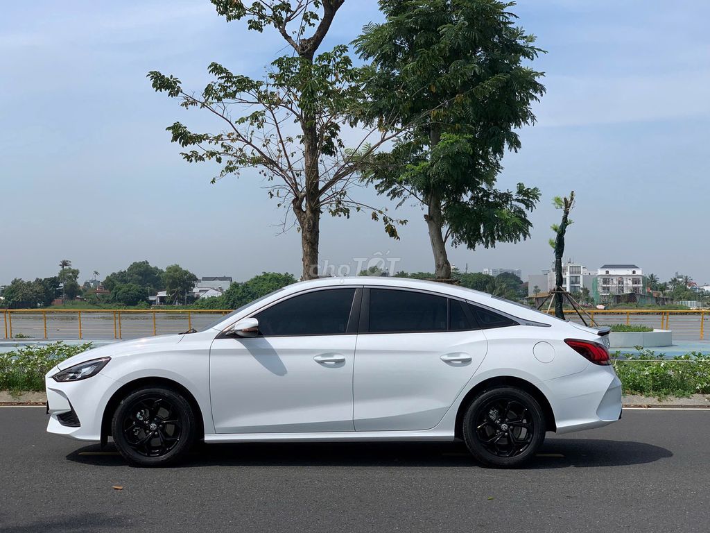 MG MG5 2024 STD như mới full hãng - 4000 km. Mua bán Ô tô tại Thành phố Thủ Đức Tp Hồ Chí Minh được đăng bởi THP Auto hình 2