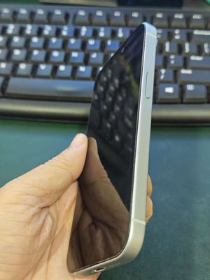 Apple iPhone 15 128GB Xanh dương 95%