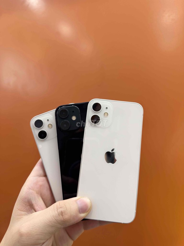 iPhone 12 Mini 64/128GB Màu Trắng Đen. Mua bán Điện thoại tại Quận Cầu Giấy Hà Nội được đăng bởi Trọng Hoàng hình 1