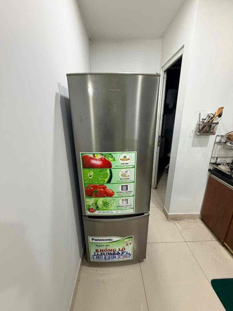 Tủ lạnh Panasonic Xám. Mua bán Tủ lạnh tại Thành phố Mỹ Tho Tiền Giang được đăng bởi Trần Quang Nghĩa hình 1