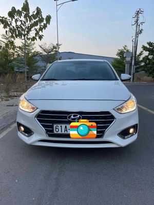 Bán Hyundai Accent 2020