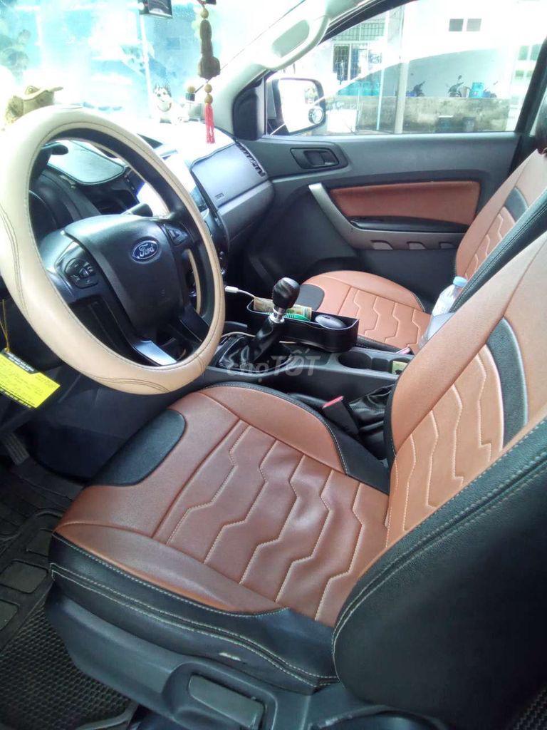 Ford Ranger XLS 2016 Xám 300000 km. Mua bán Ô tô tại Thành phố Quảng Ngãi Quảng Ngãi được đăng bởi Nguyễn Tấn Lực hình 3