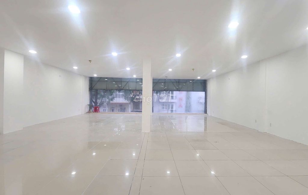 Cho thuê nhà 5 lầu KDC Chánh Nghĩa, Thủ Dầu Một. Cho thuê văn phòng, mặt bằng kinh doanh tại Thành phố Thủ Dầu Một Bình Dương được đăng bởi Phùng Huy Lâm hình 4