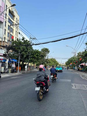 Plot of land 40 m² · Đường Đặng Văn Bi