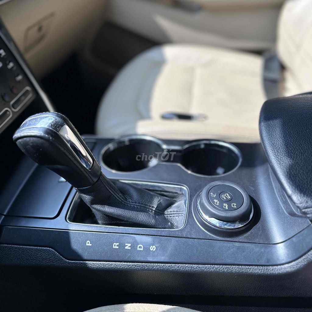 Ford Explorer 2017 2.3L Ecoboost - 89000 km. Mua bán Ô tô tại Thành phố Biên Hòa Đồng Nai được đăng bởi Trần Bảo Duy hình 11