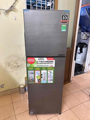 TỦ LẠNH SHARP 241lít.inveter . còn mới 90%. Mua bán Tủ lạnh tại Quận Nam Từ Liêm Hà Nội được đăng bởi LÊ MiNH SƠN