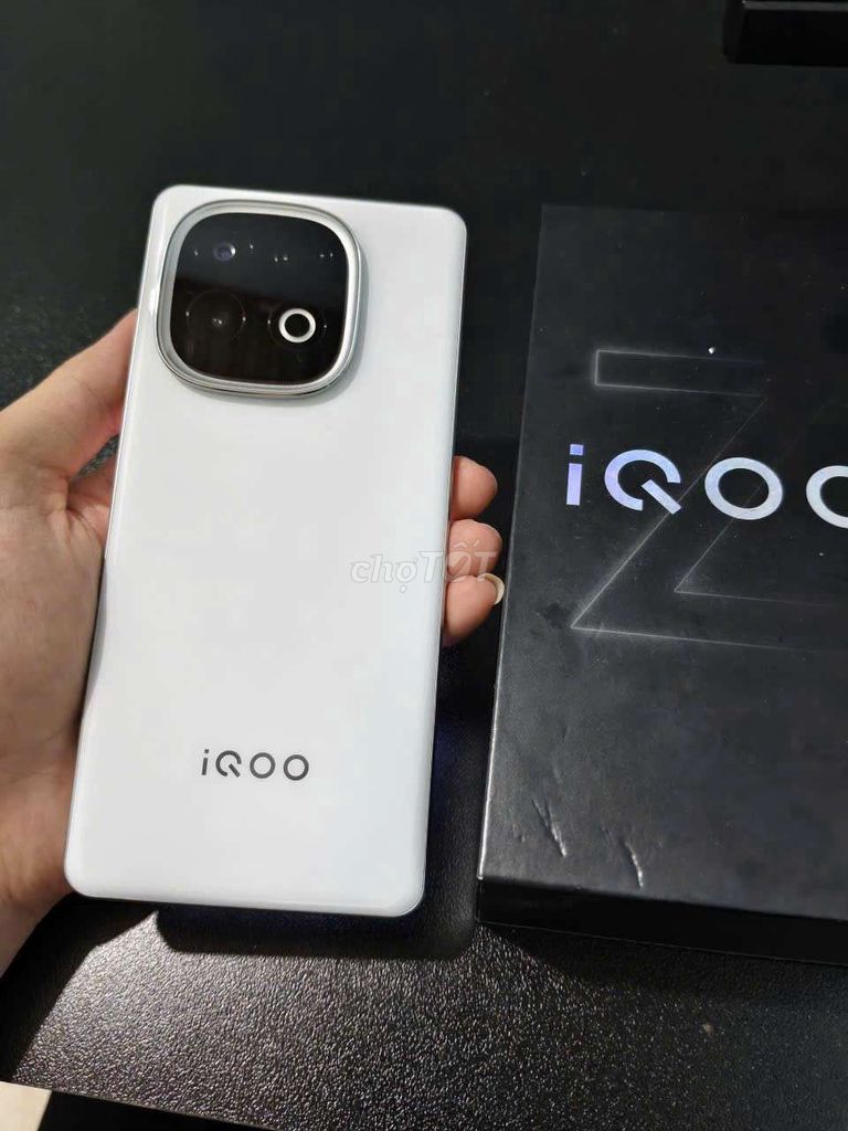 iQOO Z10 Turbo 12GB/256GB Trắng - 134673264