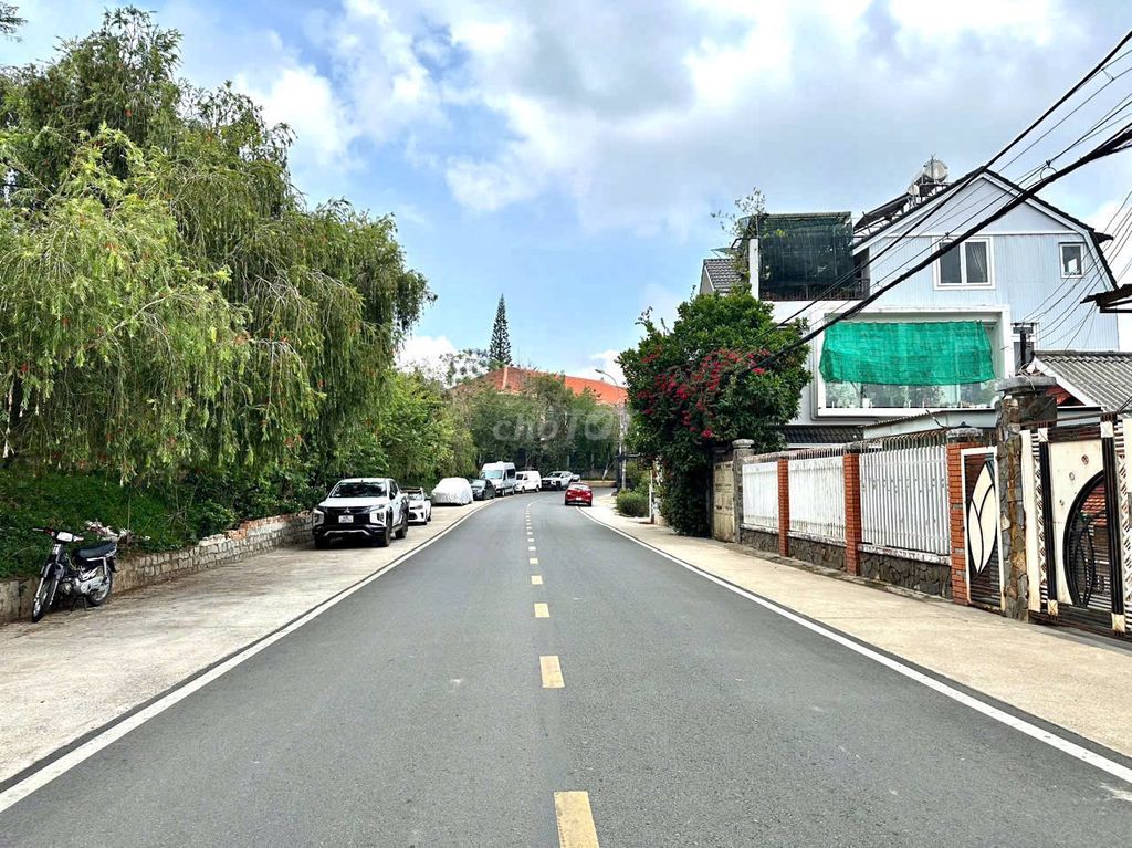 226m2 _ CHỈ 15ty _ ĐẤT MẶT TIỀN TRUNG TÂM ĐÀ LẠT. Mua bán đất tại Thành phố Đà Lạt Lâm Đồng được đăng bởi Trần Văn Hải hình 1
