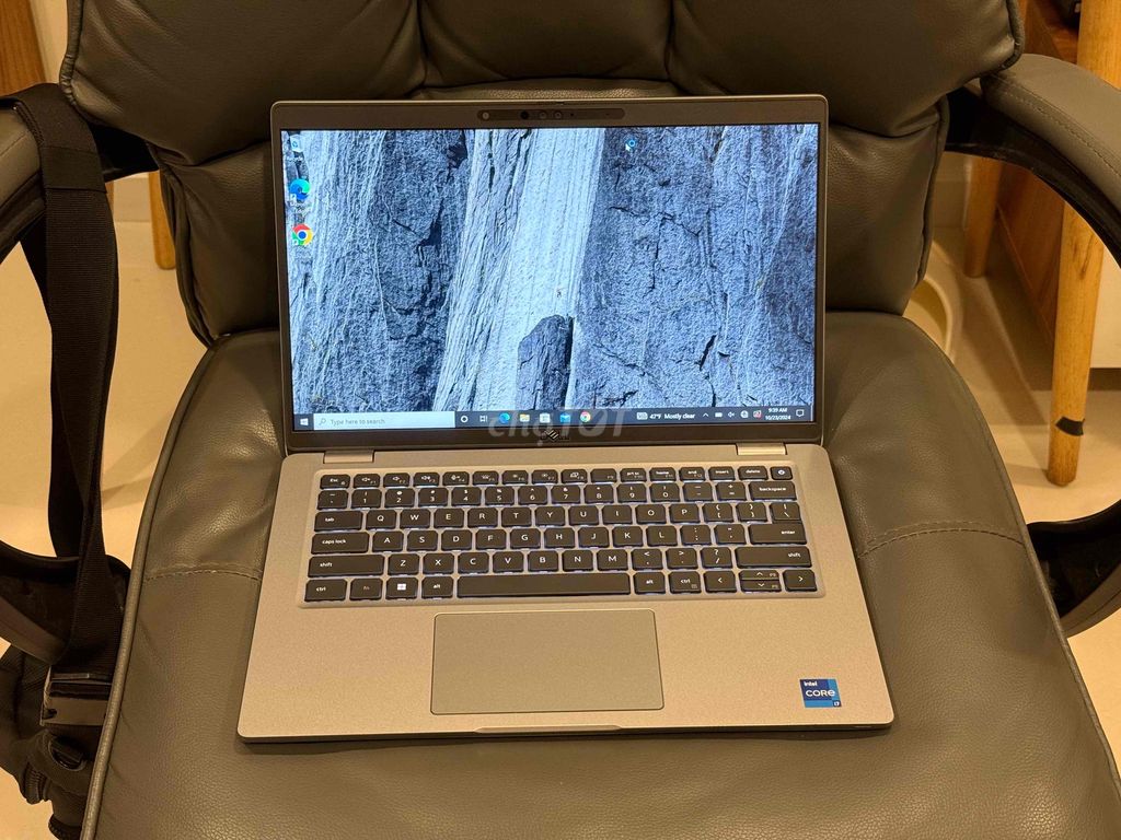 Latitude 5430 i7 1265U 16G 256G 14.0" FHD 99%