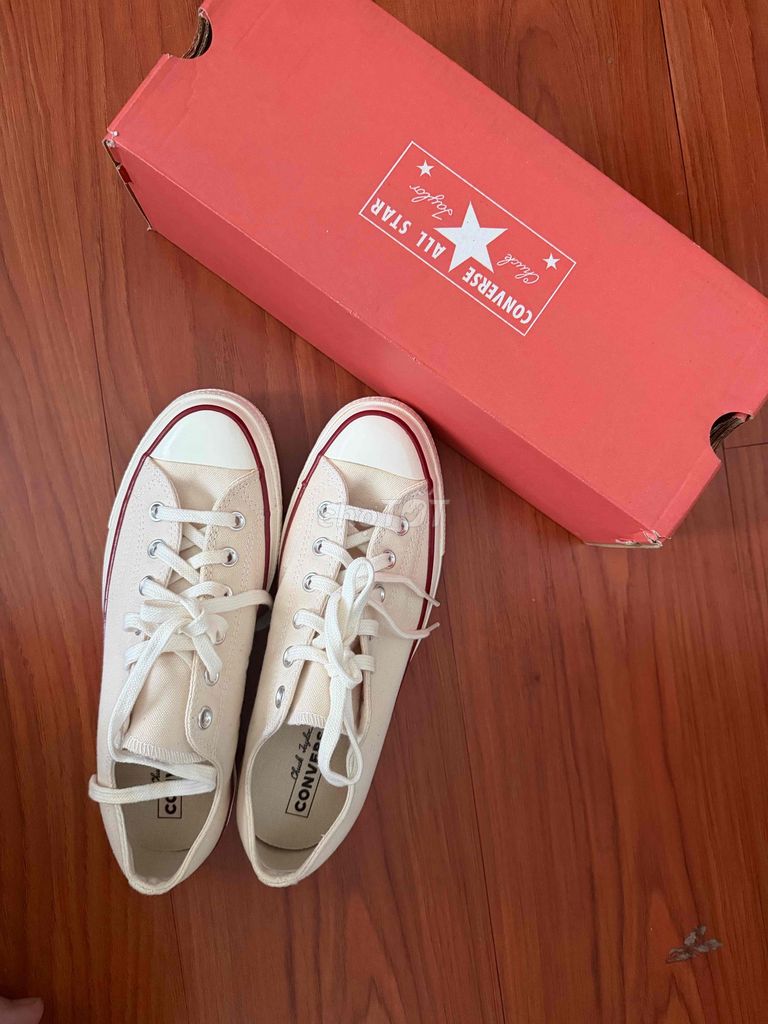 Giày thể thao Converse Chuck 70 OX Kem Parchment. Mua bán Giày dép tại Quận 7 Tp Hồ Chí Minh được đăng bởi HTnar hình 1