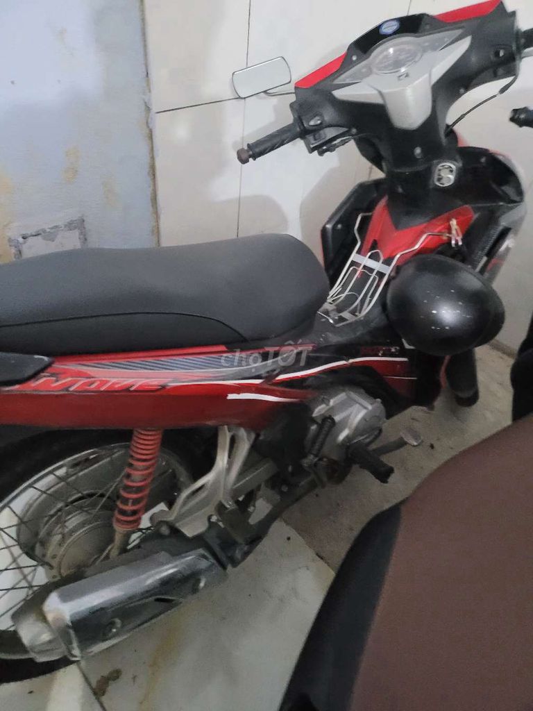 Cần bán xe wave cho ai cần, xe ngon bổ rẻ. Mua bán Xe máy tại Huyện Yên Phong Bắc Ninh được đăng bởi Vương Tùng hình 3