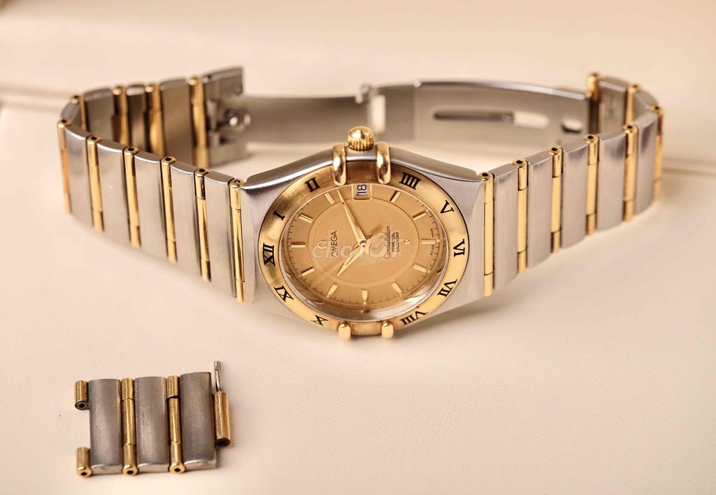 O.mg constellation lịch khôn máy pin demi 18k 36mm