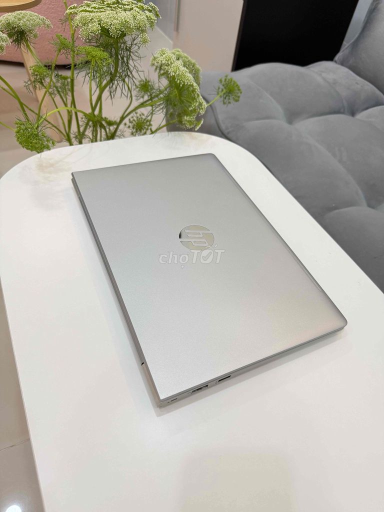 Bán vài máy HP dùng văn phòng mượt. Mua bán Laptop tại Quận Tân Bình Tp Hồ Chí Minh được đăng bởi vy hình 1