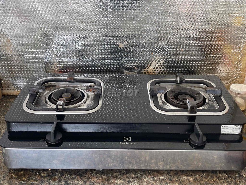 Bếp ga Electrolux Đen Kính. Mua bán Bếp, lò, đồ điện nhà bếp tại Quận 12 Tp Hồ Chí Minh được đăng bởi Công thuận  hình 1
