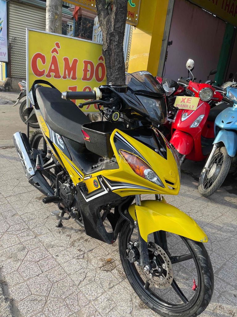 Bán Ex135 Xuống áo. Mua bán Xe máy tại Thị xã Tân Uyên Bình Dương được đăng bởi Cầm Đồ Đại Phước hình 1