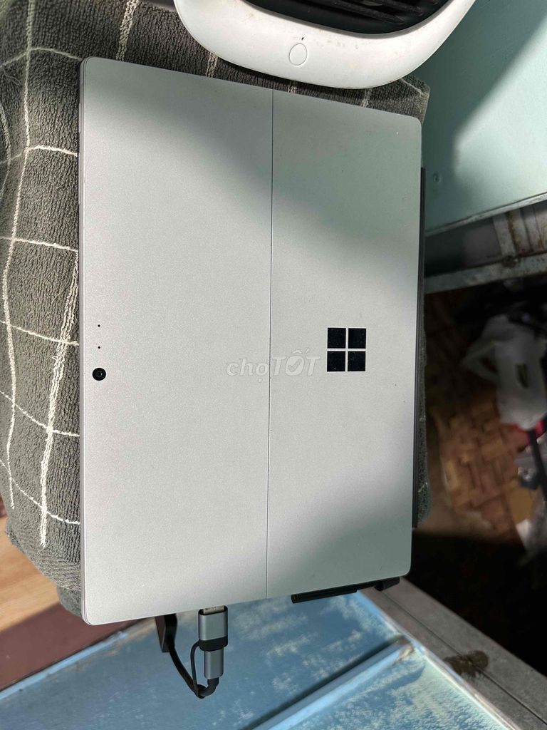 Microsoft Surface Pro M5 4GB/128GB. Mua bán Laptop tại Quận 8 Tp Hồ Chí Minh được đăng bởi Bảo Võ hình 1