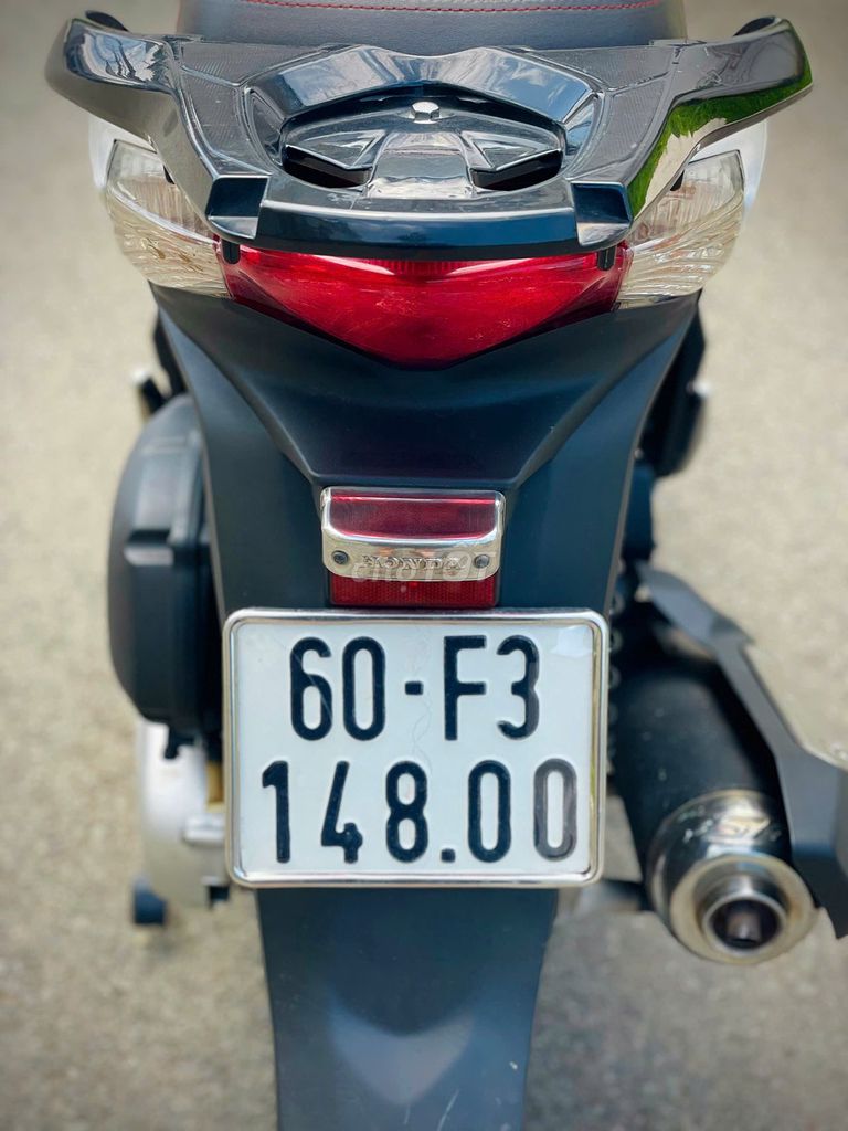 Xe máy Honda SH màu trắng sản xuất 2012. Mua bán Xe máy tại Huyện Trảng Bom Đồng Nai được đăng bởi Của Hàng Xe Máy U Phong hình 8