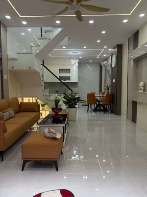 siêu phẩm cách MT 30m nguyễn văn khối