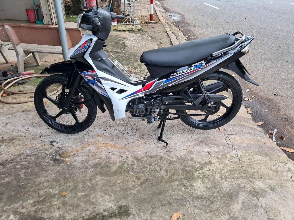 Sirus 50c..Sạch đẹp..êm ru..bình đề..bs 72. Mua bán Xe máy tại Huyện Đất Đỏ Bà Rịa - Vũng Tàu được đăng bởi Trường hình 4