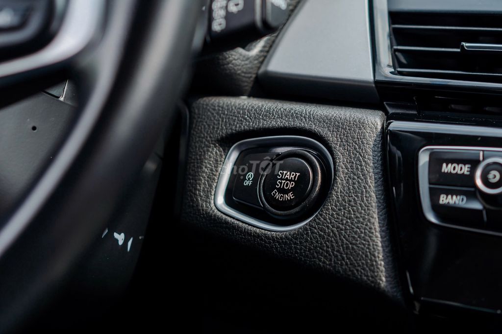 BMW 218i Sản xuất 2016. Mua bán Ô tô tại Quận Cầu Giấy Hà Nội được đăng bởi Quân Q Auto hình 20