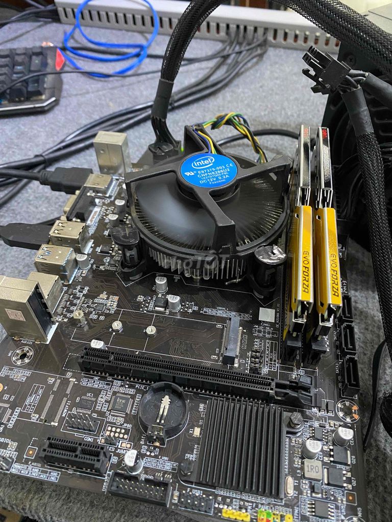 Linh kiện Intel Core i5-8500 8GB. Mua bán Linh kiện (RAM, Card...) tại Thành phố Biên Hòa Đồng Nai được đăng bởi Nguyễn Đại Nhân hình 1