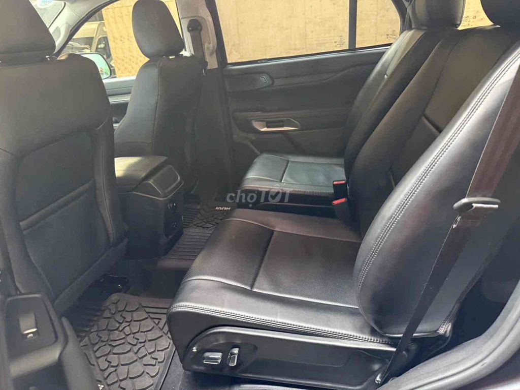 Ford Everest 2023 Sport 2.0L 4x2 AT - 26000 km. Mua bán Ô tô tại Huyện Bến Lức Long An được đăng bởi Nguyễn Huynh hình 11