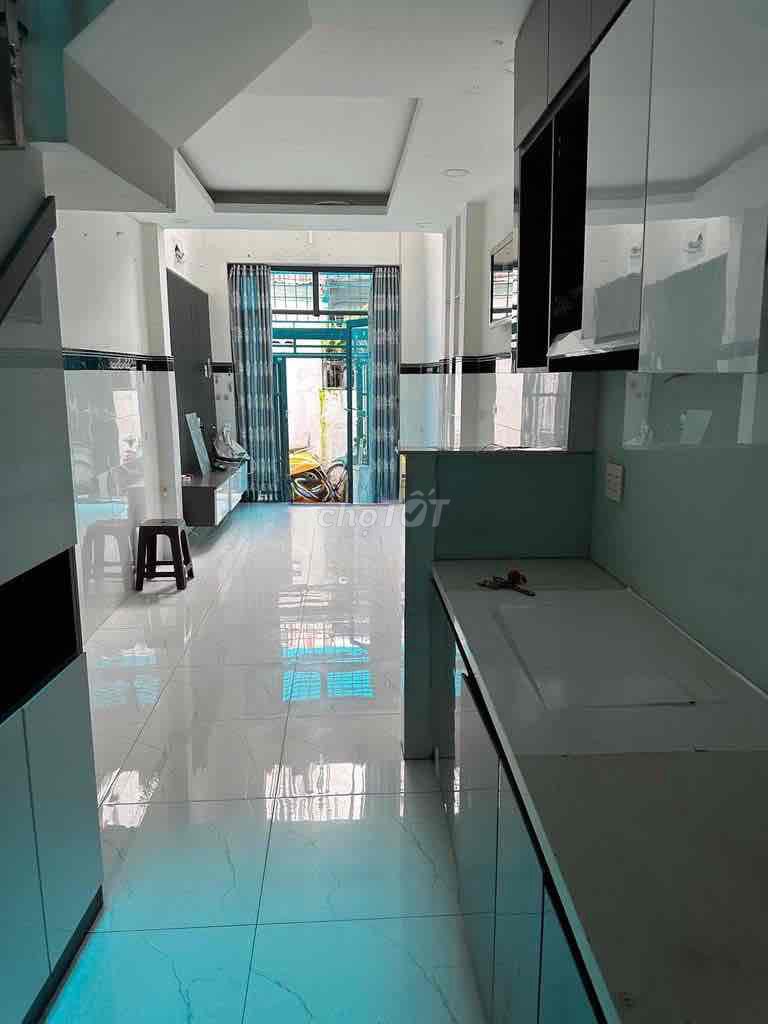 NHÀ đẹp Quận Bình Thạnh 2PN 3WC ( 1 trệt 1 lầu )