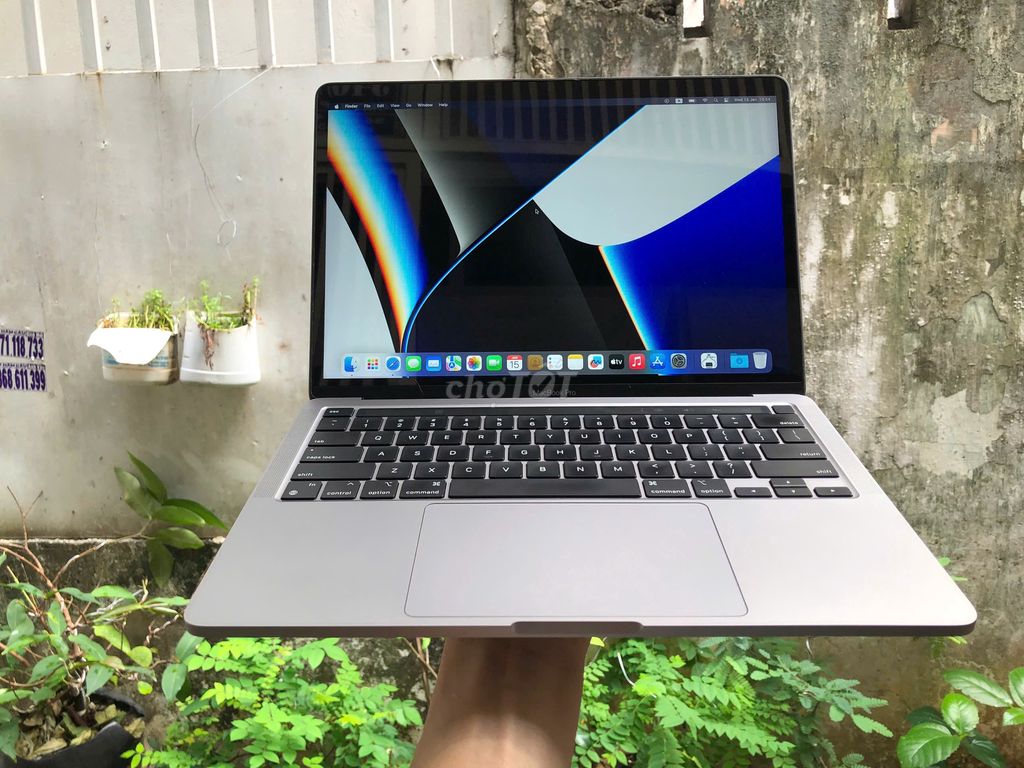 MACBOOK PRO M1 GRAY 2020 13''/M1/16G/512G GIÁ RẺ