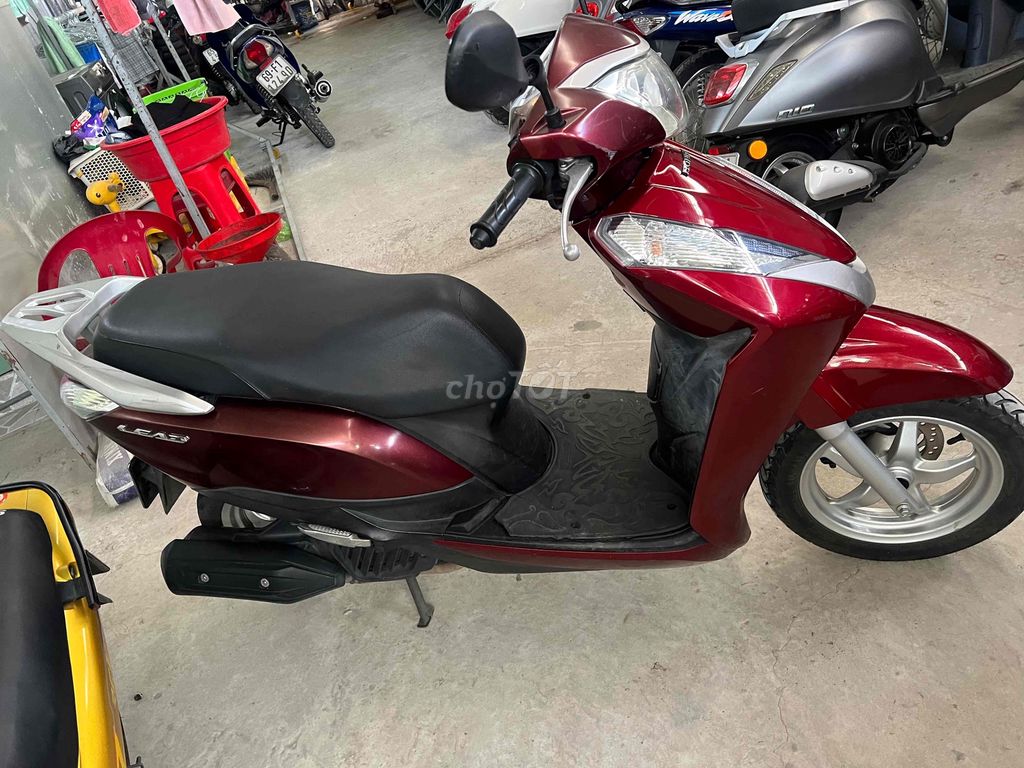 Honda Lead 125 Fi / Máy Zin Cực Êm / Cccd Chủ Bs67. Mua bán Xe máy tại Quận Bình Thuỷ Cần Thơ được đăng bởi CỬA HÀNG XE MÁY VŨ Fi hình 3