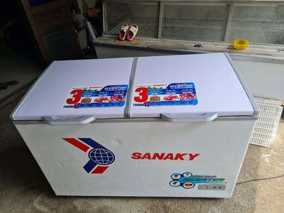 Tủ đông suốt sanaky 560L. Mua bán Tủ lạnh tại Quận Tân Phú Tp Hồ Chí Minh được đăng bởi Hoàng Lan