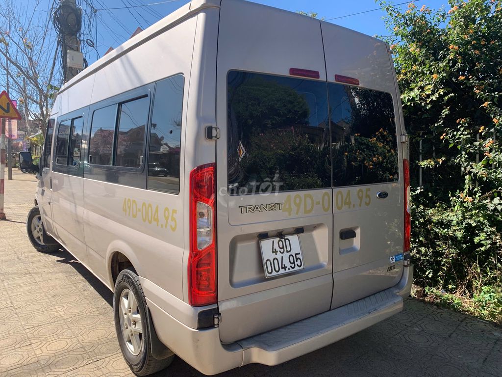 Ford Transit 2018 16 Chỗ 2.4 Diesel   - 166739 km