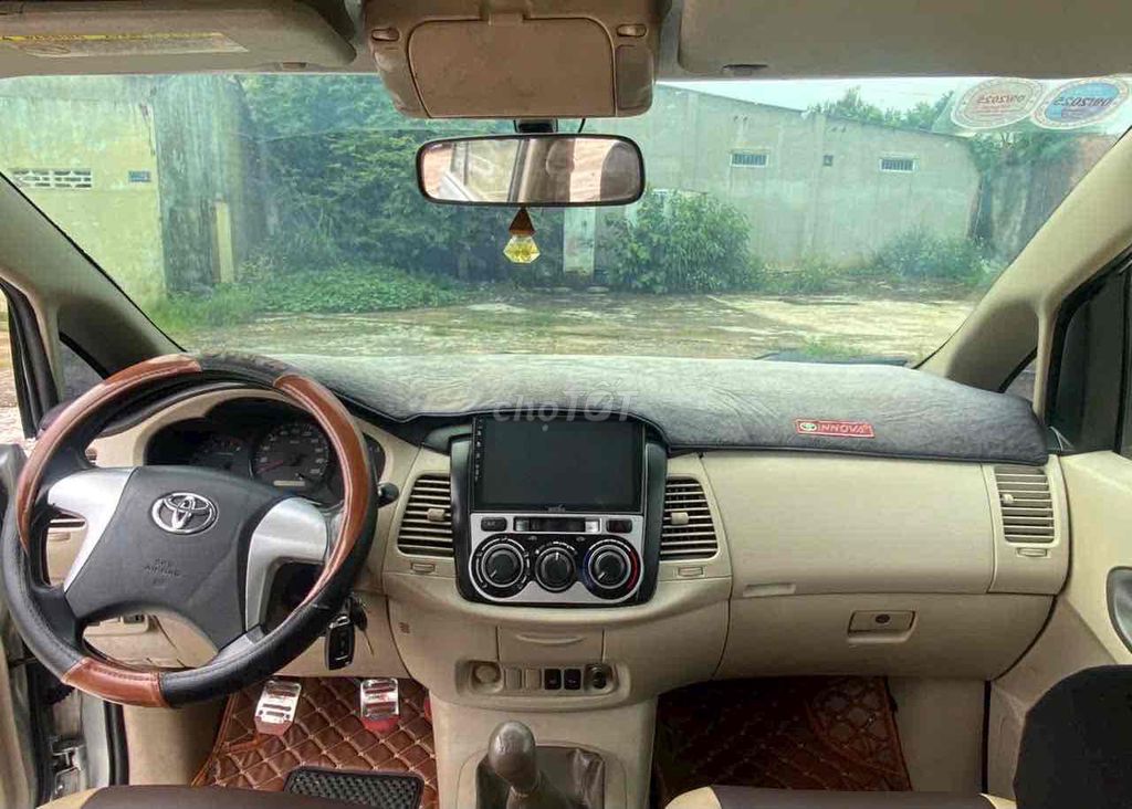 Toyota Innova 2016 2.0E sạch đẹp fun đồ chơi. Mua bán Ô tô tại Huyện Tánh Linh Bình Thuận được đăng bởi Thiện LK hình 7