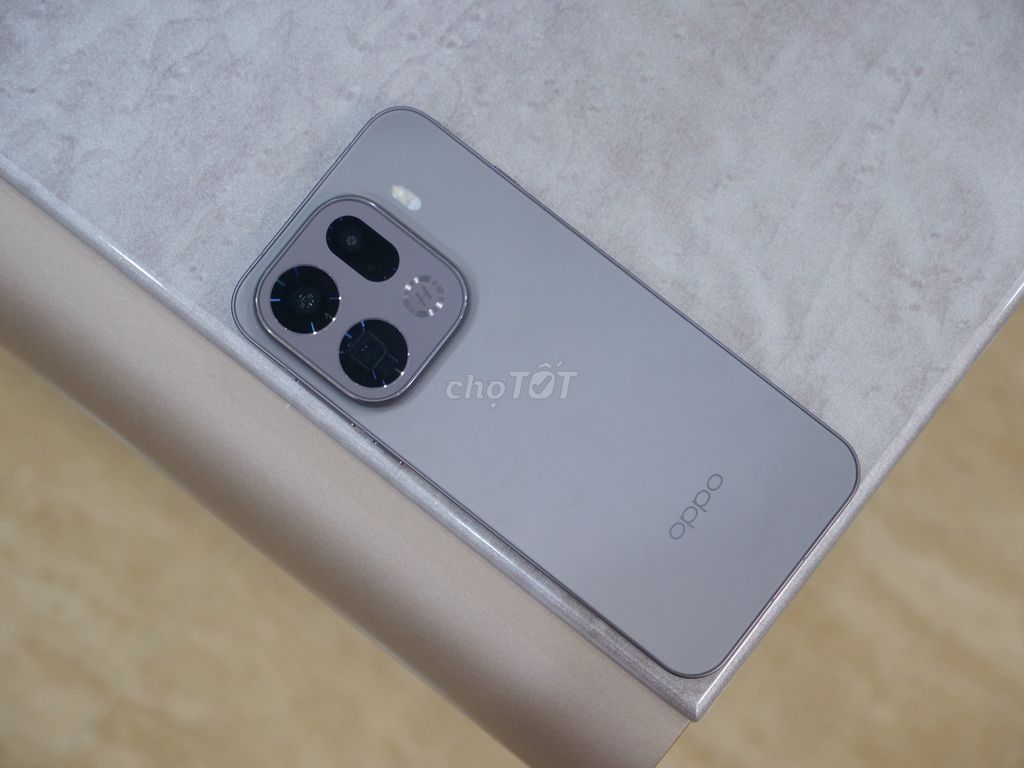 OPPO Find X9 Pro 16/512GB Xám Titan. Mua bán Điện thoại tại Quận 10 Tp Hồ Chí Minh được đăng bởi Nguyễn Mạnh Hải hình 1