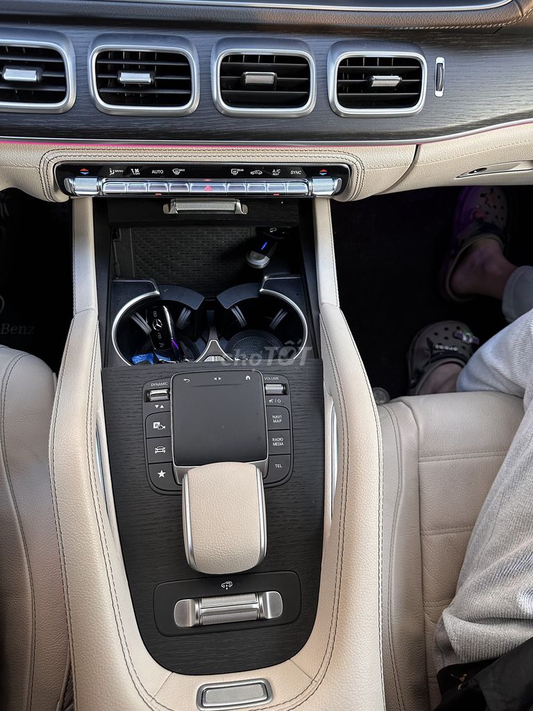 Chính chủ bán Mercedes Benz GLS450 sx2022 14537 km. Mua bán Ô tô tại Huyện Hoài Đức Hà Nội được đăng bởi Nguyễn Văn Long hình 10