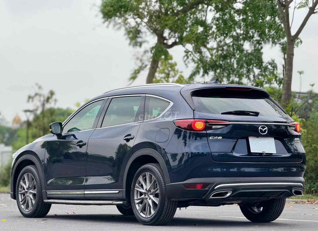 MAZDA CX8 LUXURY ОТЛИЧНОЕ СОСТОЯНИЕ