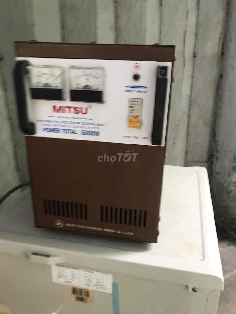 ổn áp 5KVA máy nặng lõi dây đồng ra 110-220v