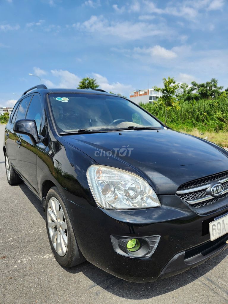 Kia Carens 2011 LX 1.6 MT - 7 chỗ - số sàn