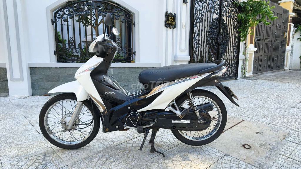 МАШИНА ДЛЯ ПЛАТО HONDA WAVE S 110 ПОКОЛЕНИЯ ОЧЕНЬ ВКУСНАЯ
