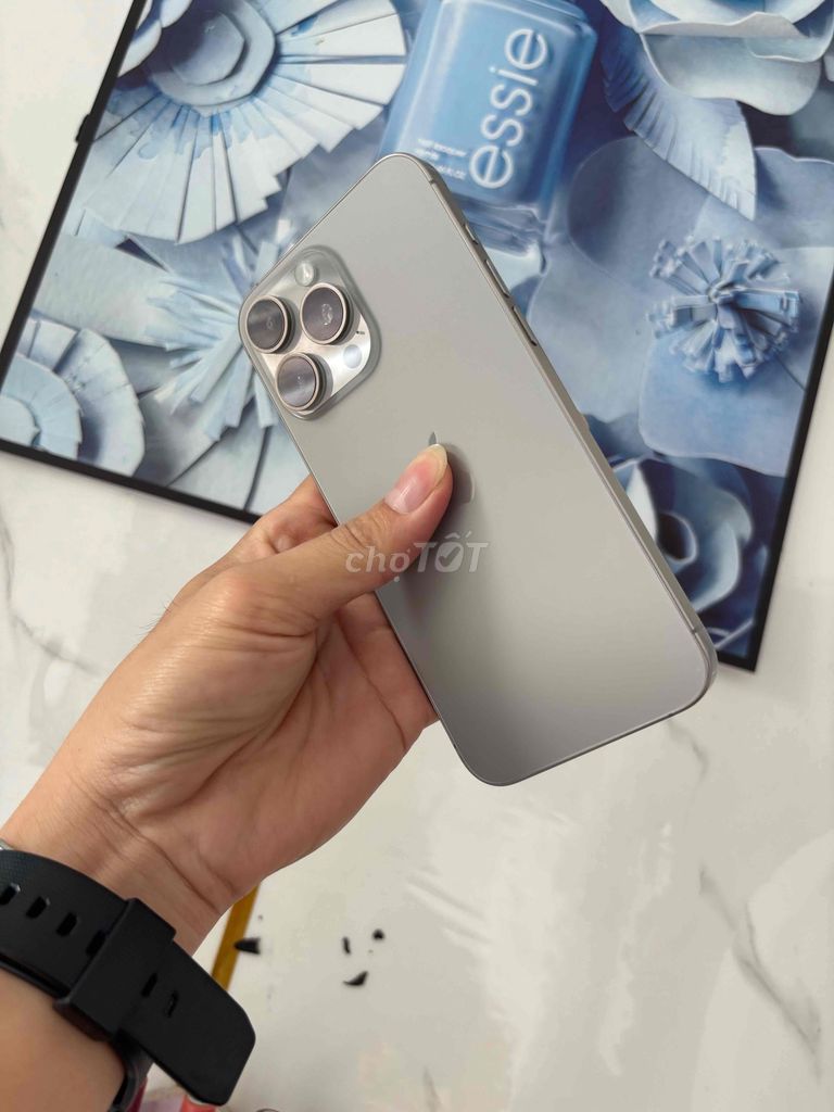 iPhone 15 Pro Max Xám sài wifi. Mua bán Điện thoại tại Quận Ninh Kiều Cần Thơ được đăng bởi everest hình 1