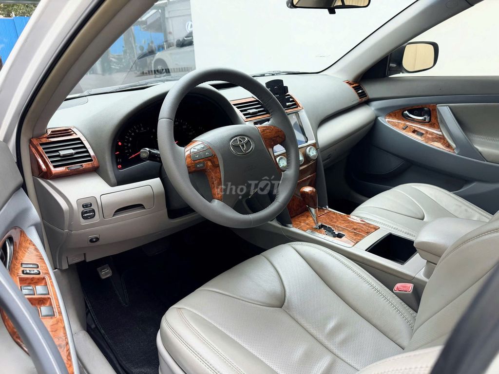 Toyota Camry LE 2.4 Nhập Mỹ. Sản Xuất 2007. Mua bán Ô tô tại Thành phố Thủ Đức Tp Hồ Chí Minh được đăng bởi Thiên Phát   hình 7