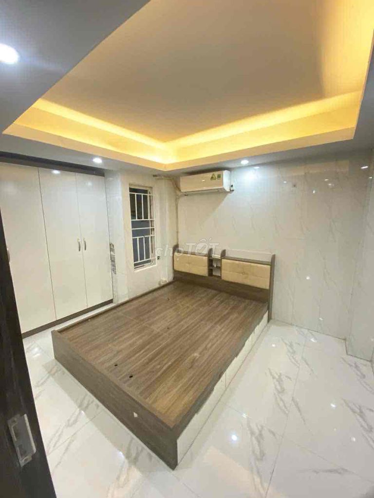 Bán căn hộ ccmn 52m2,  2 ngủ ở Hồ Ba Mẫu
