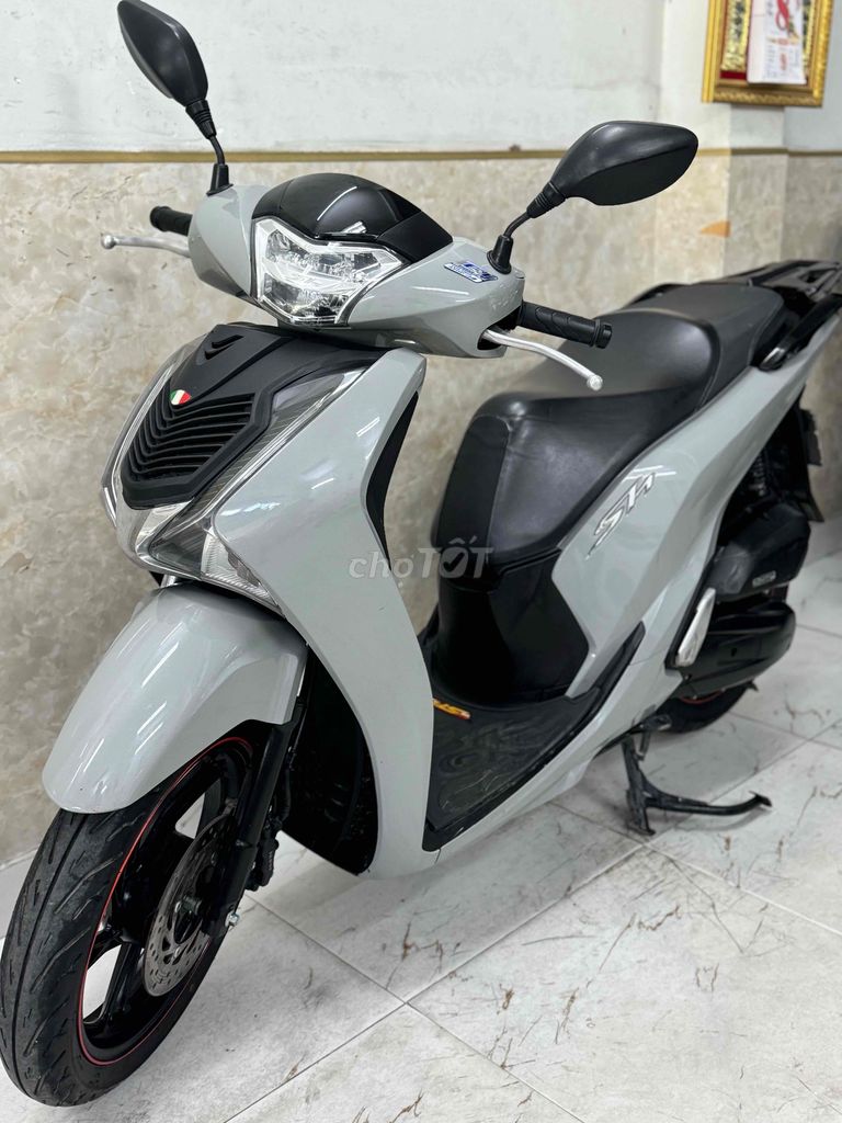 sh 125 đời 2019 xám xi măng mới keng 43G1-391.13. Mua bán Xe máy tại Quận Sơn Trà Đà Nẵng được đăng bởi Minh Dũng bán trả góp 136 vân đồn  hình 2