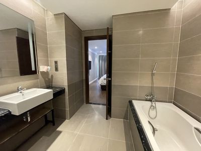 Căn hộ 65 m² · 1 PN · Alphanam Luxury Apartment