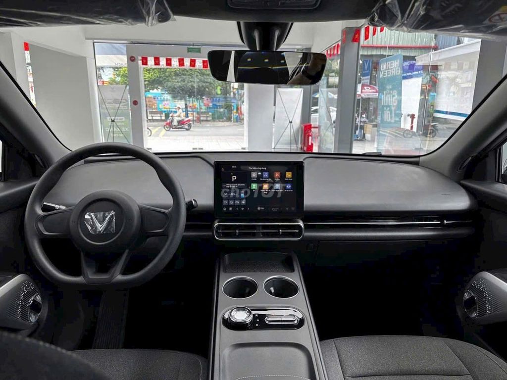 VinFast Limo Trả 80Triệu- Hỗ Trợ LS 3%- Giao Ngay. Mua bán Ô tô tại Thành phố Thủ Đức Tp Hồ Chí Minh được đăng bởi VINFAST SÀI GÒN hình 13