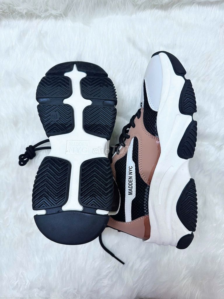 Giày xuất Mỹ - Steve Madden (New-giá store 3tr). Mua bán Giày dép tại Quận Tân Bình Tp Hồ Chí Minh được đăng bởi Bùi Chí Thức hình 4