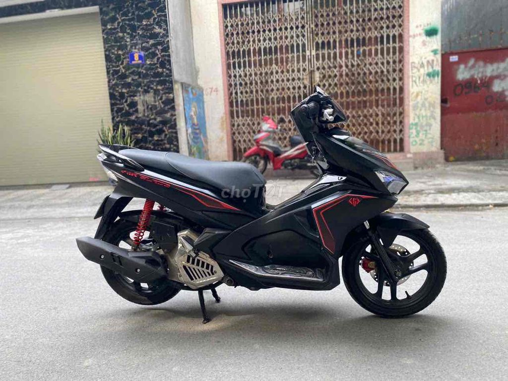 Honda Airblade chính chủ đời cao zin đẹp. Mua bán Xe máy tại Quận Hồng Bàng Hải Phòng được đăng bởi Ly  hình 2