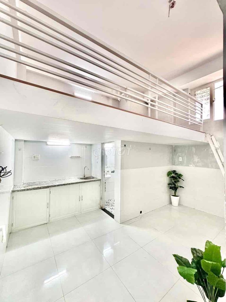 DUPLEX DIỆN TÍCH 35M2 - 5 NGƯỜI,5XE.NÚT GIAO PHẠM VĂN ĐỒNG, NGUYỄN XÍ