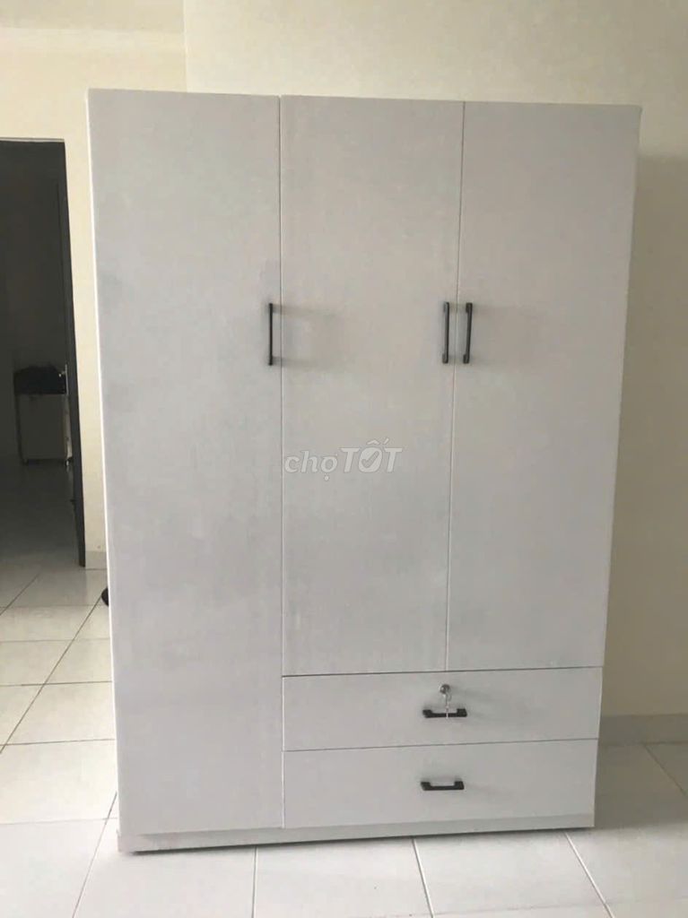 Tủ quần áo Nhựa Đài Loan Trắng. Mua bán Tủ, kệ gia đình tại Thành phố Biên Hòa Đồng Nai được đăng bởi Phương hoa hình 1