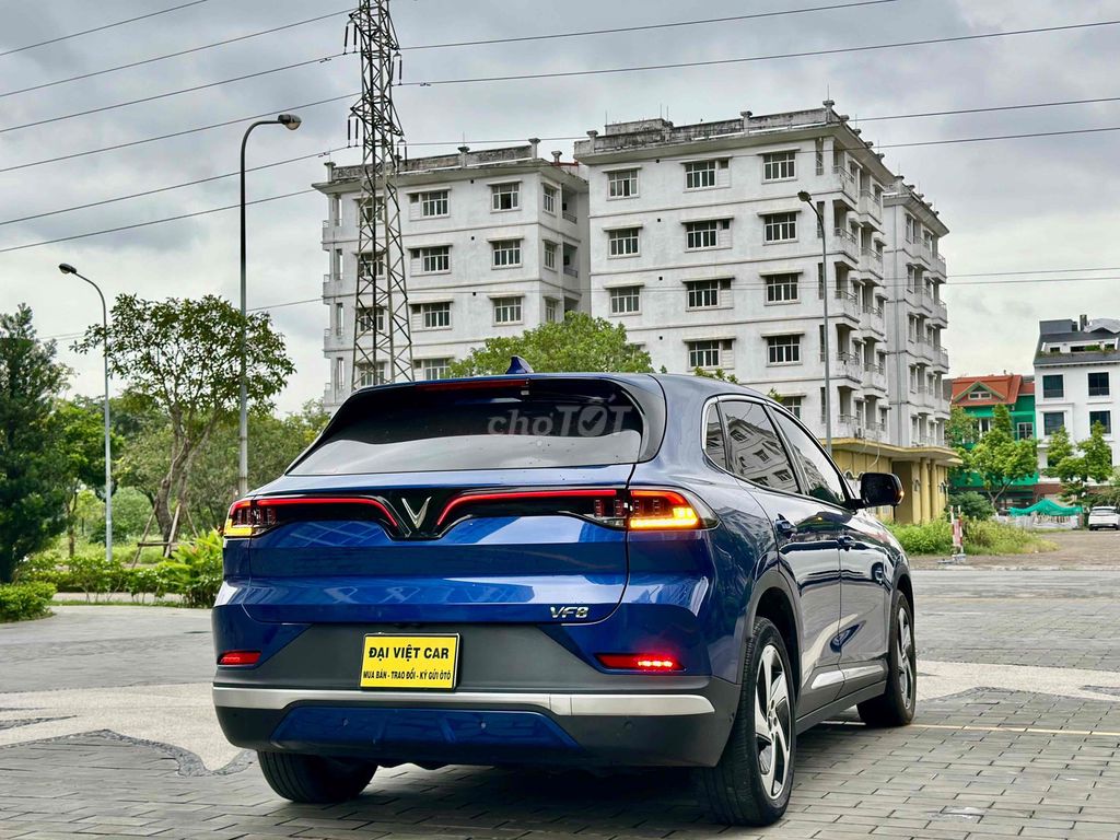 VinFast VF8 Eco mua pin CATL. Mua bán Ô tô tại Quận Long Biên Hà Nội được đăng bởi Phát Vũ Vinfast hình 3